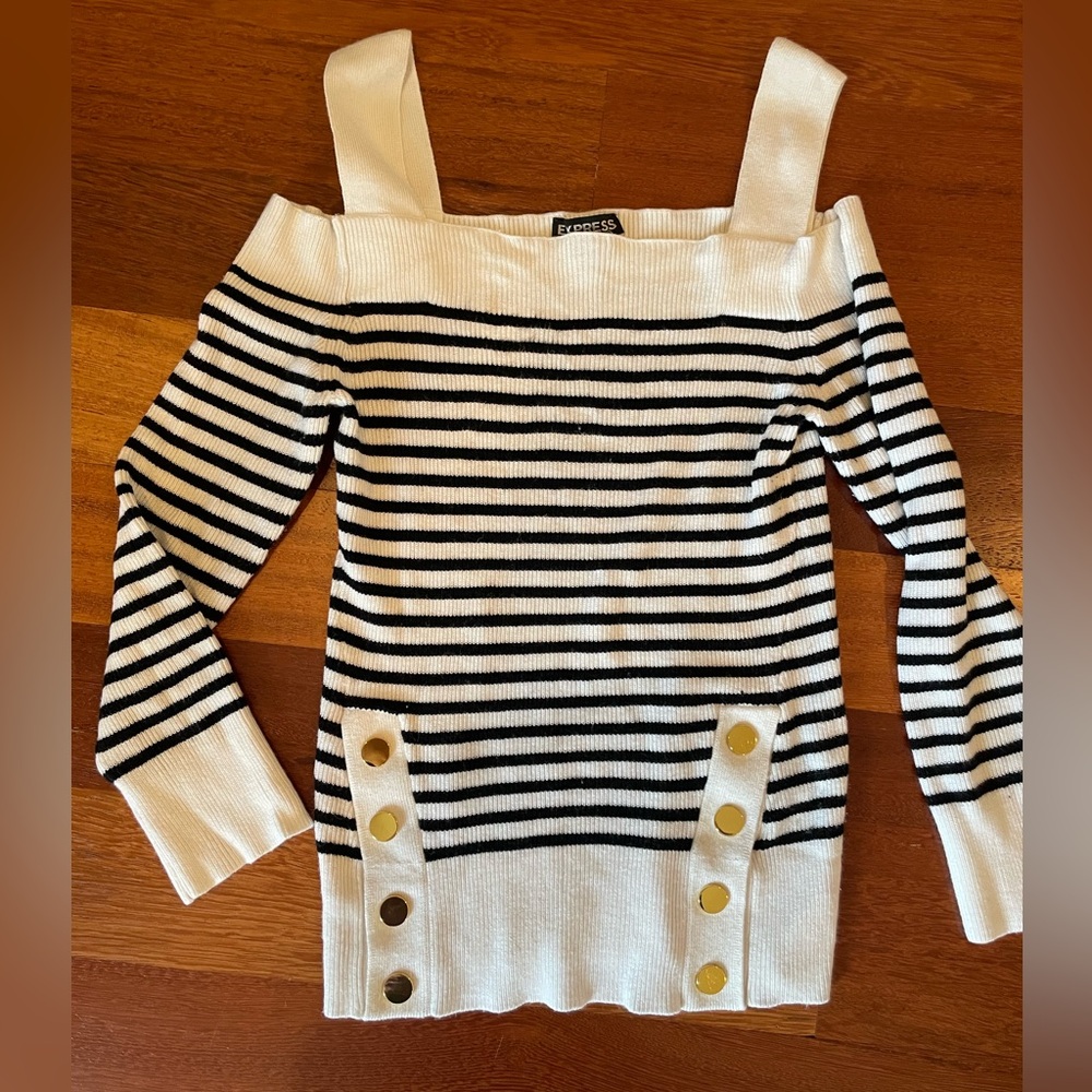 Express off-shoulder sweater stripped dressy size S